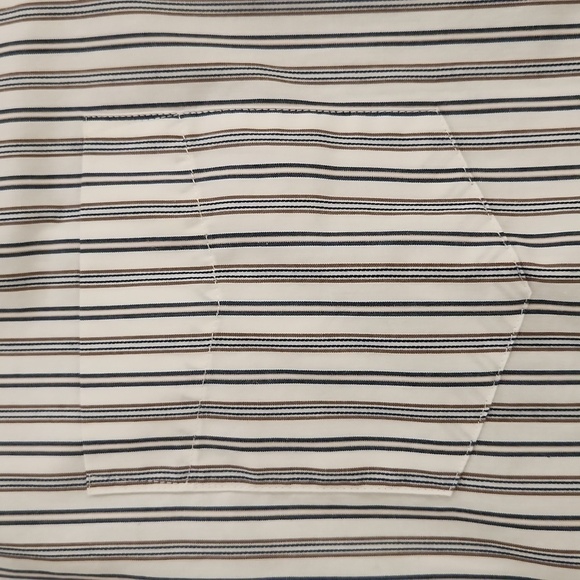 3/$20 Dockers White Striped Wrinkle Free Button-Up Shirt - Picture 3 of 10